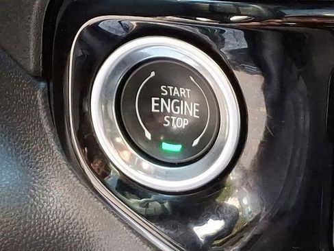 Used 2024 Chevrolet Silverado 1500 ZR2 image 35