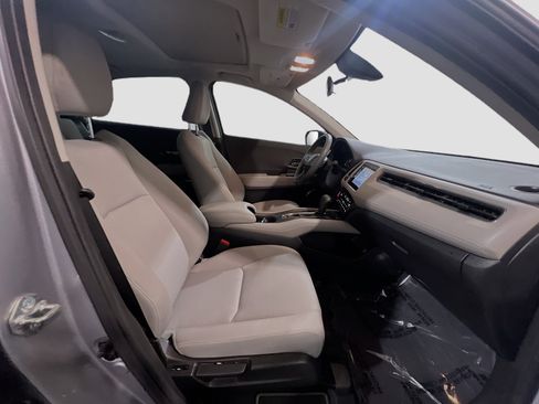 Used 2020 Honda HR-V EX image 19