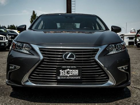 Used 2017 Lexus ES 350 w/ Navigation System Package FWD image 5