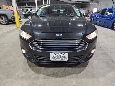 Used 2013 Ford Fusion SE FWD image 18
