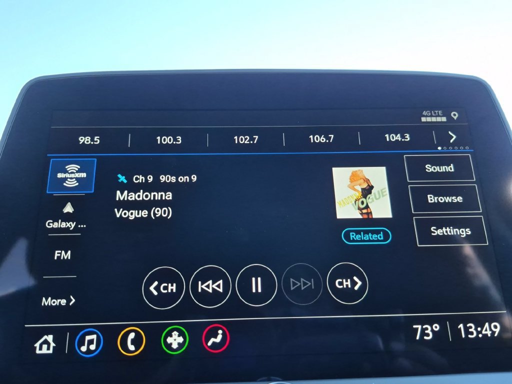 Used 2025 Chevrolet Blazer LT AWD/4WD image 19
