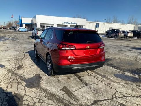 Certified 2024 Chevrolet Equinox LT image 9