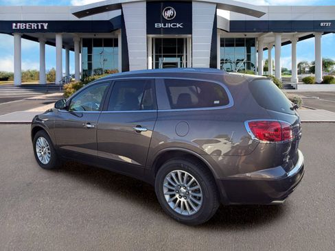 Used 2011 Buick Enclave CXL FWD image 3