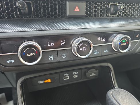 Used 2024 Honda CR-V EX image 21