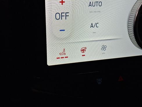 Used 2025 Ford F150 Lightning Flash image 24