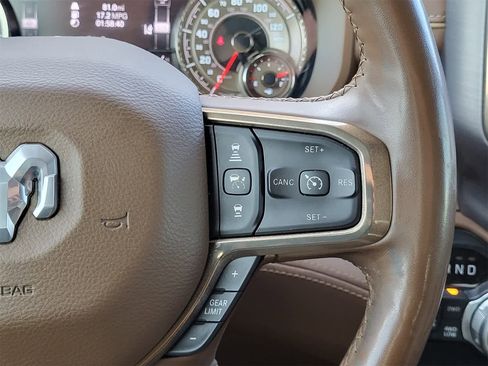 Used 2020 RAM 1500 Limited image 27