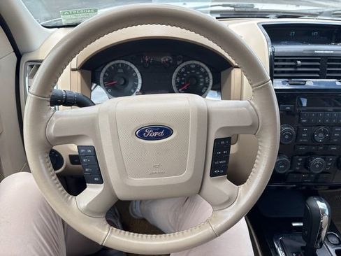 Used 2012 Ford Escape Limited FWD image 8