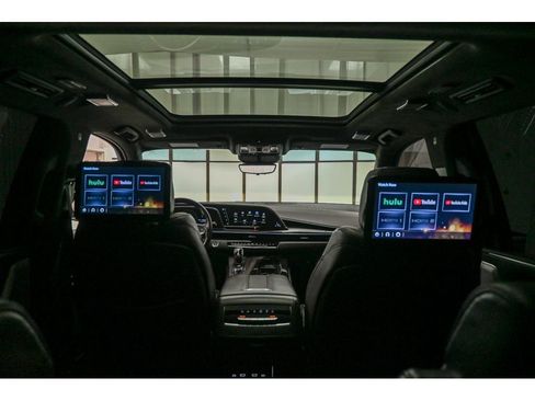 Used 2022 Cadillac Escalade ESV Premium Luxury Platinum image 29