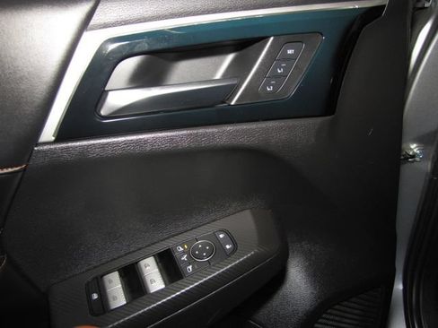 Used 2022 Mitsubishi Outlander SEL AWD/4WD image 12