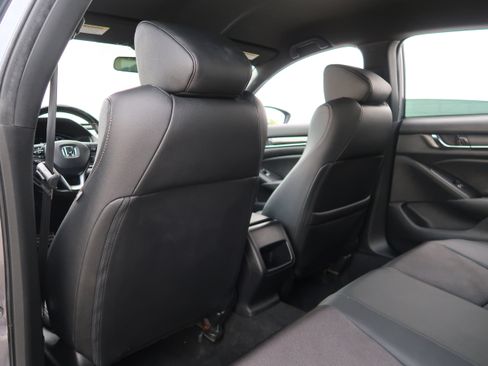Used 2019 Honda Accord Sport image 31