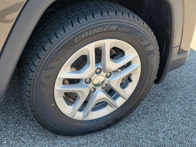 Used 2019 Jeep Compass Sport FWD image 7