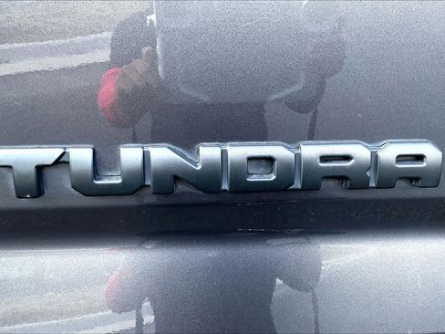 Used 2022 Toyota Tundra SR5 RWD image 10