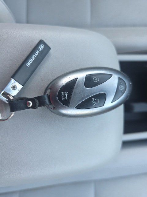 Used 2025 Hyundai Kona SEL AWD/4WD image 21