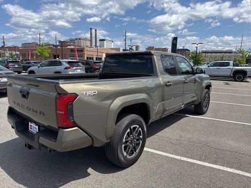 Certified 2025 Toyota Tacoma TRD Sport AWD/4WD image 4