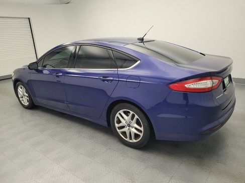 Used 2016 Ford Fusion SE FWD image 3