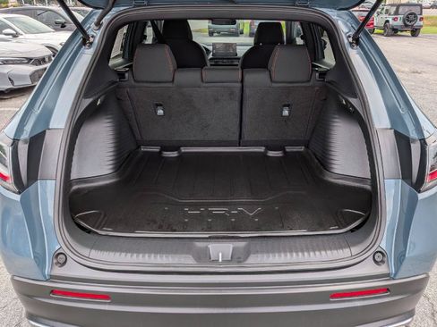 Certified 2026 Honda HR-V Sport image 10