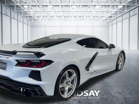 Used 2023 Chevrolet Corvette Stingray Premium Cpe w/ Z51 Performance Package RWD image 9