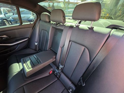 Used 2020 BMW 330i Sedan w/ Convenience Package image 24