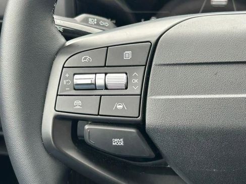 Used 2025 Kia K4 EX image 33