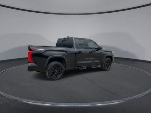 Used 2022 Toyota Tundra SR5 AWD/4WD image 8