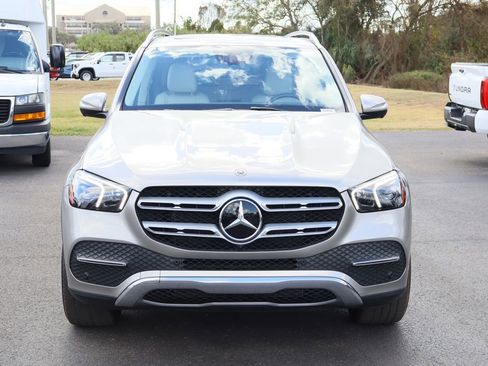 Used 2022 Mercedes-Benz GLE 350 4MATIC image 3