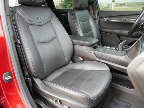 Used 2021 Cadillac XT5 Sportv w/ LPO, Floor Liner Package image 65