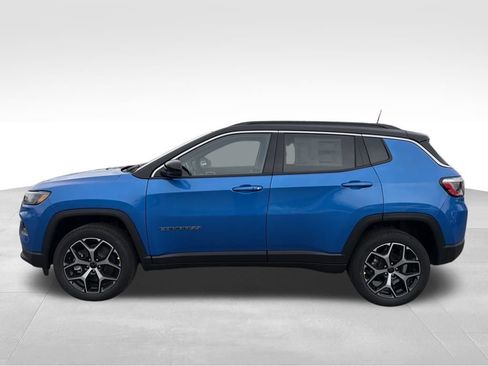 New 2026 Jeep Compass Limited image 4