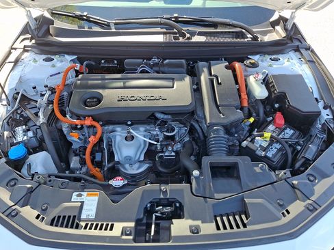 Used 2024 Honda Accord Sport image 29