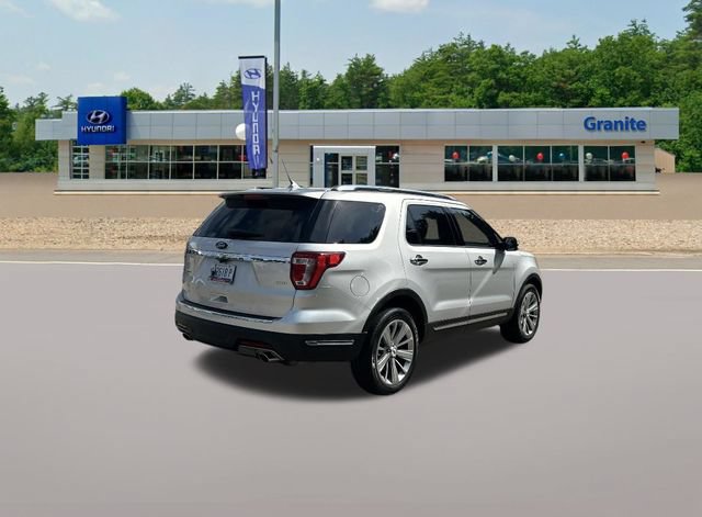 Used 2018 Ford Explorer Limited AWD/4WD image 7