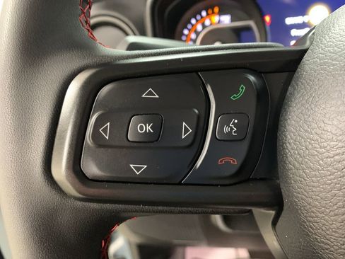 Used 2024 Jeep Gladiator Rubicon w/ Safety Group image 20