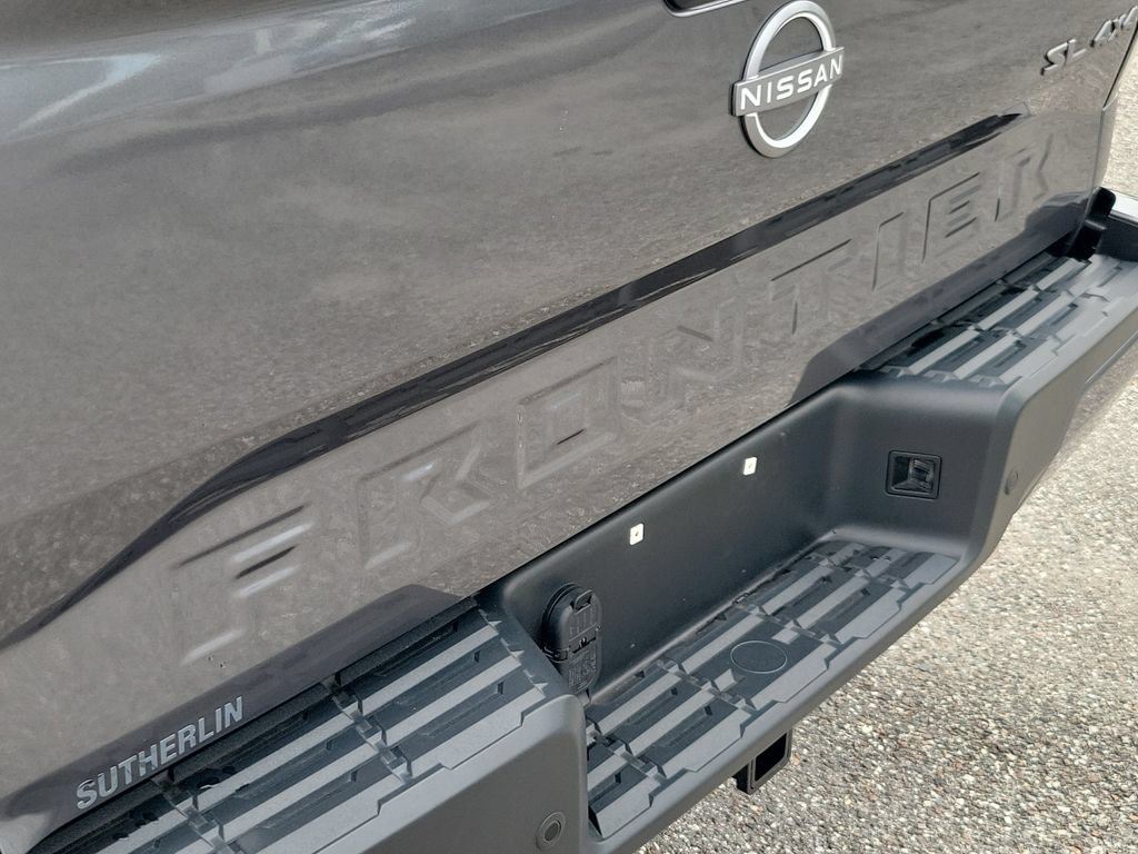 Certified 2024 Nissan Frontier SL w/ Technology Package AWD/4WD image 6