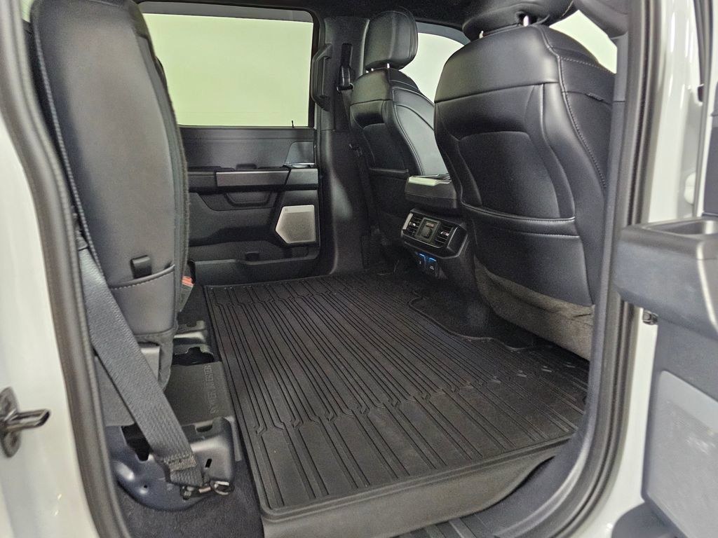 Used 2023 Ford F150 Raptor AWD/4WD image 14