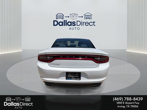 Used 2016 Dodge Charger SE RWD image 7