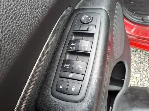 Used 2018 Dodge Durango GT w/ Blacktop Package image 12