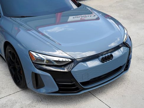 Used 2024 Audi RS e-tron GT w/ Carbon Performance Package AWD/4WD image 8