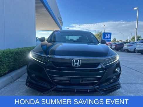 Used 2022 Honda Accord Sport image 2