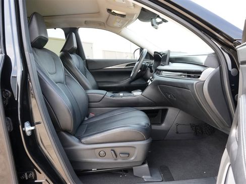 Certified 2023 INFINITI QX60 Luxe image 23