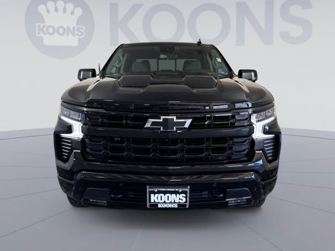 Used 2024 Chevrolet Silverado 1500 LT Trail Boss w/ LT Trail Boss Premium Package AWD/4WD image 11