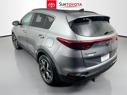 Used 2022 Kia Sportage EX image 6