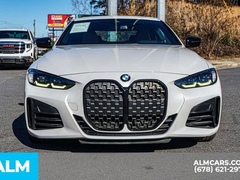 Used 2023 BMW M440i Coupe w/ Premium Package image 9