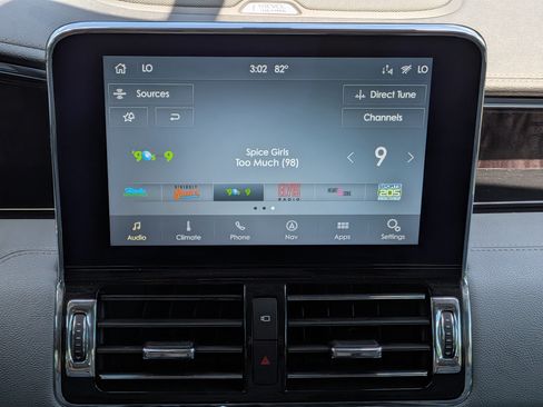 Used 2020 Lincoln Navigator L Reserve w/ Equipment Group 208A Reserve AWD/4WD image 20
