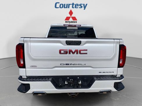 Used 2022 GMC Sierra 1500 Denali AWD/4WD image 4