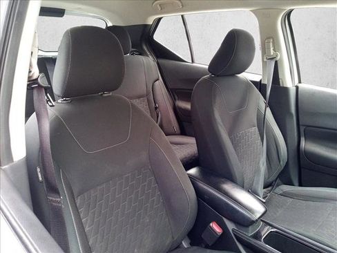 Used 2021 Nissan Kicks SV FWD image 14