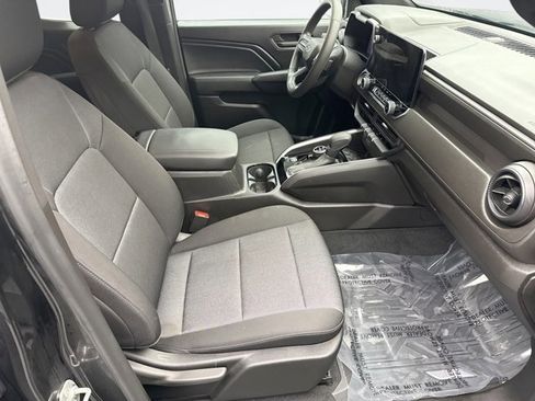 Used 2024 Chevrolet Colorado Trail Boss w/ Advanced Trailering Package image 16