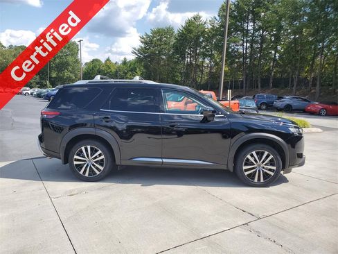Certified 2024 Nissan Pathfinder Platinum w/ Cargo Package image 2