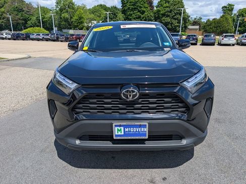Used 2025 Toyota RAV4 LE AWD/4WD image 9