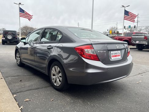 Used 2012 Honda Civic LX image 2