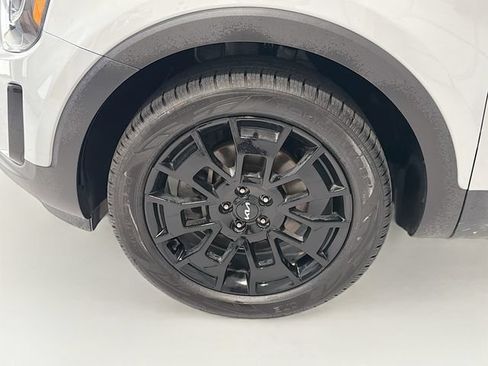 Used 2022 Kia Telluride SX w/ SX Prestige Package AWD/4WD image 28
