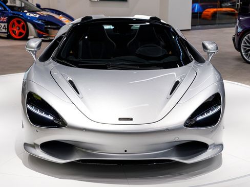 New 2026 McLaren 750S Spider image 40