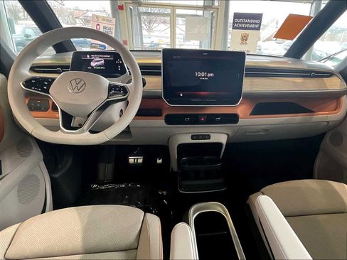 New 2025 Volkswagen ID. Buzz 1st Edition image 12